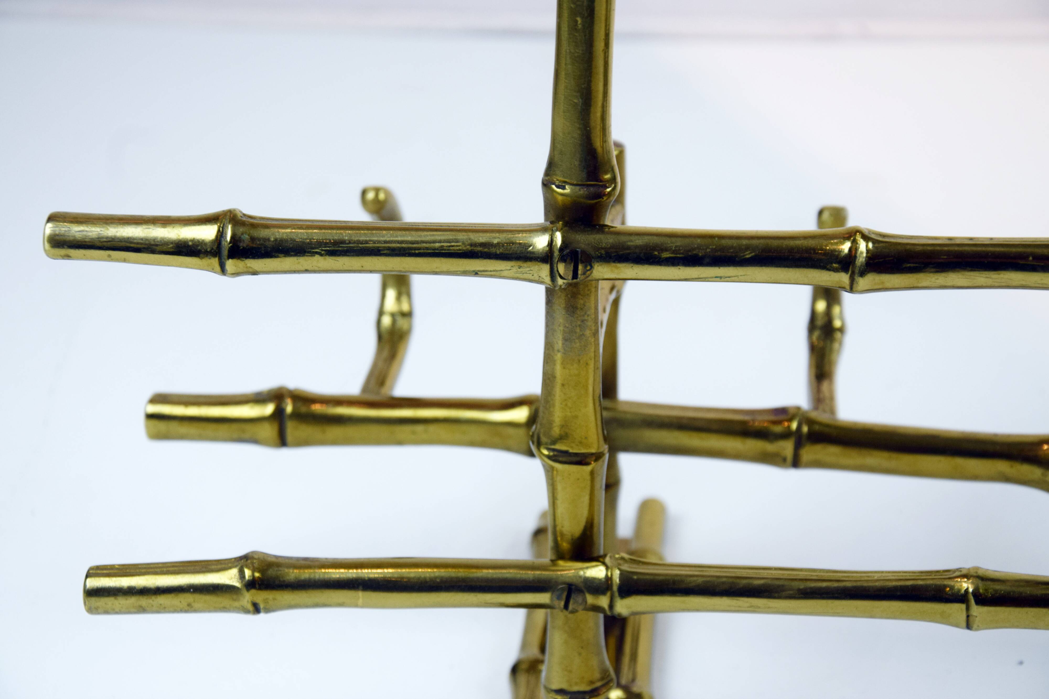 Bamboo-like coat rack in bronze