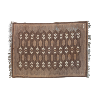 Scandinavian rug signed JS, 191cm x 138cm