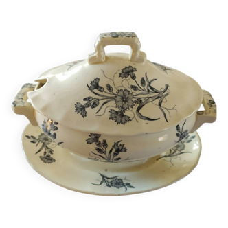 Longchamp earthenware