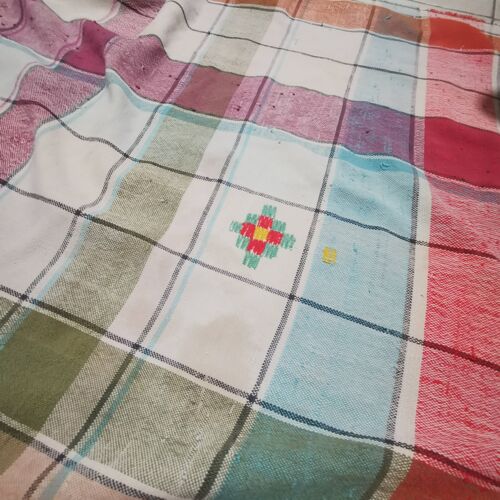 Tablecloth made of Berber haik
