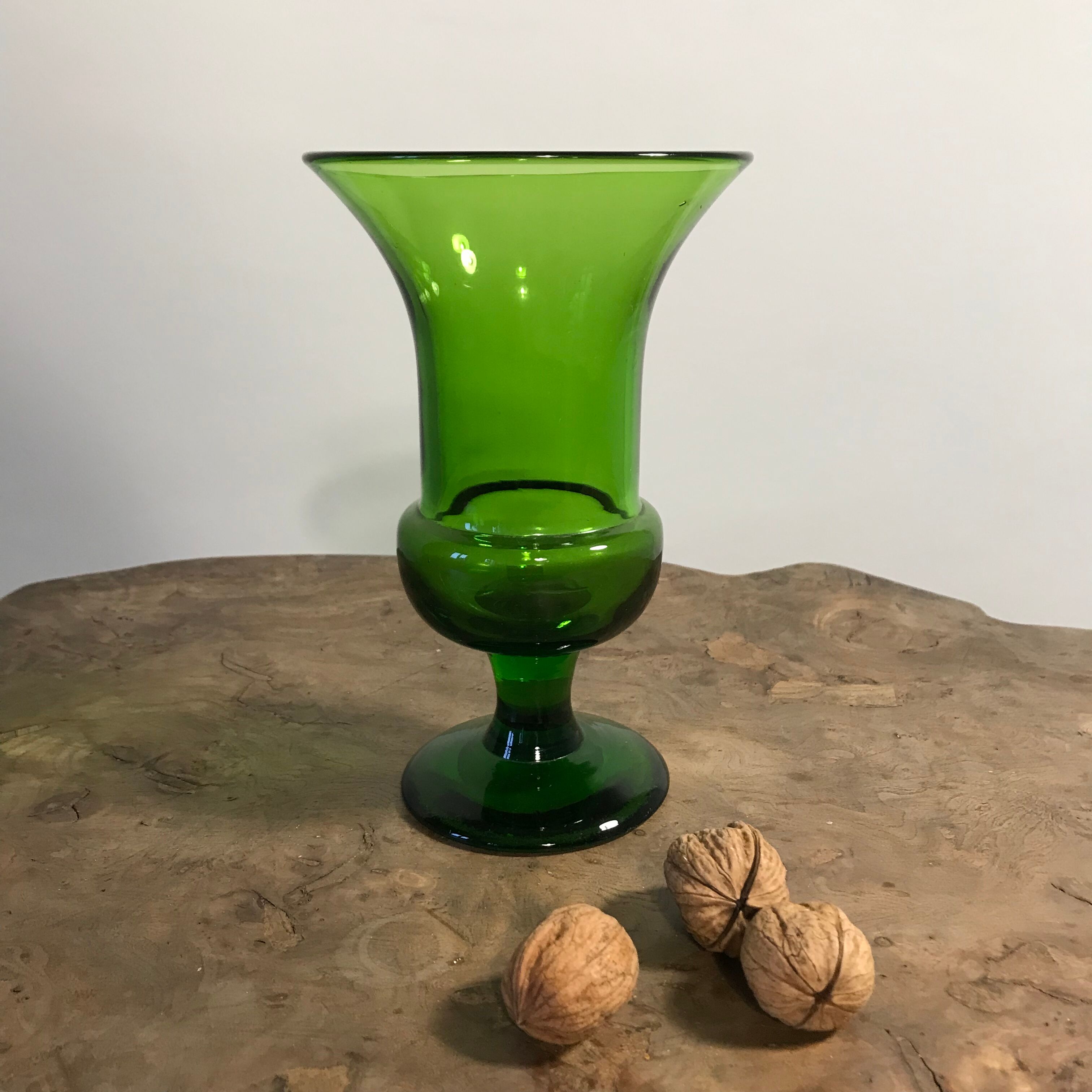 Medici vase in vintage green glass