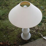 White opaline table lamp
