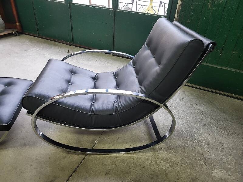 19th century rocking chair + footrest in skyl and chrome metal