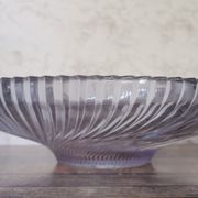 Striated glass cut