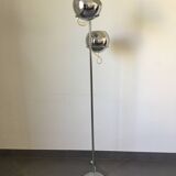 Eyeball floor lamp in chromed metal