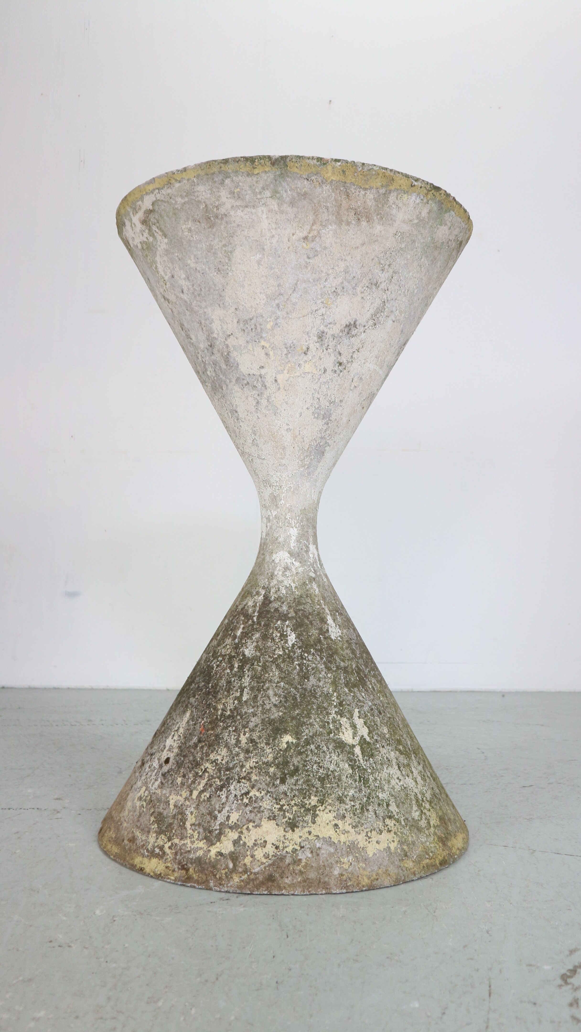 Swiss diabolo planter, Anton bee design assisted by Guhl, 1954