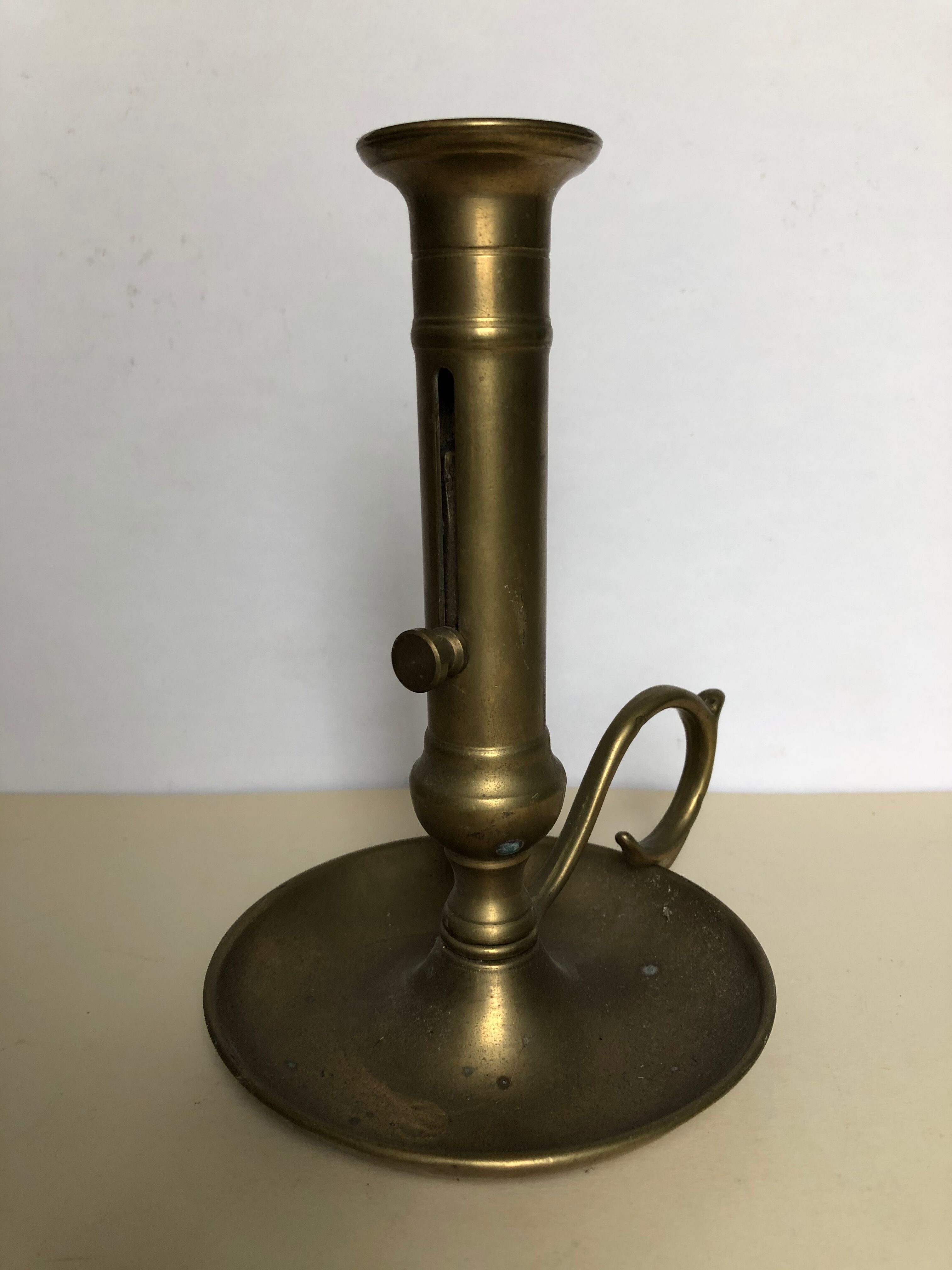 Hand-held candlestick