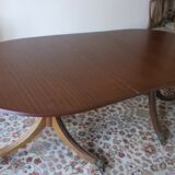 Régence style double piédestal prolongeant table à manger ovale fin des années 70