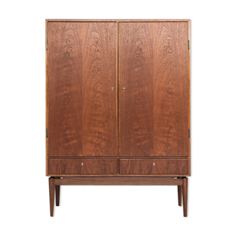 Danish cabinet in teak with 2 doors and 2 drawers