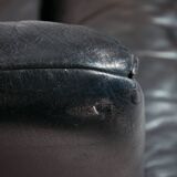 Ds 2011 two-seater leather sofa by De Sede