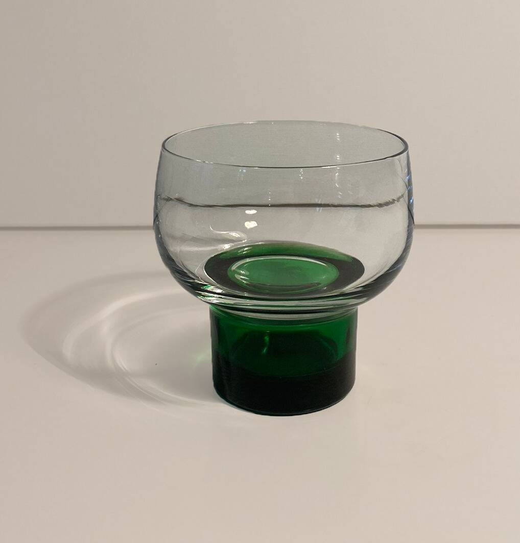 6 glasses or ice cream bowls