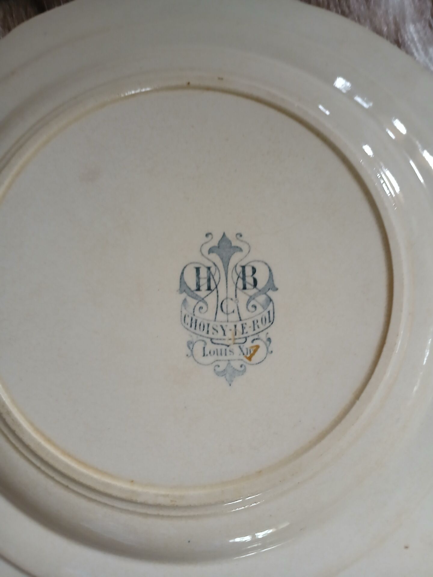 10 antique flat plates "Louis XIII" Choisy le Roi