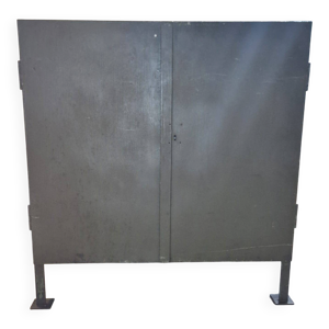 Buffet industriel acier - meuble