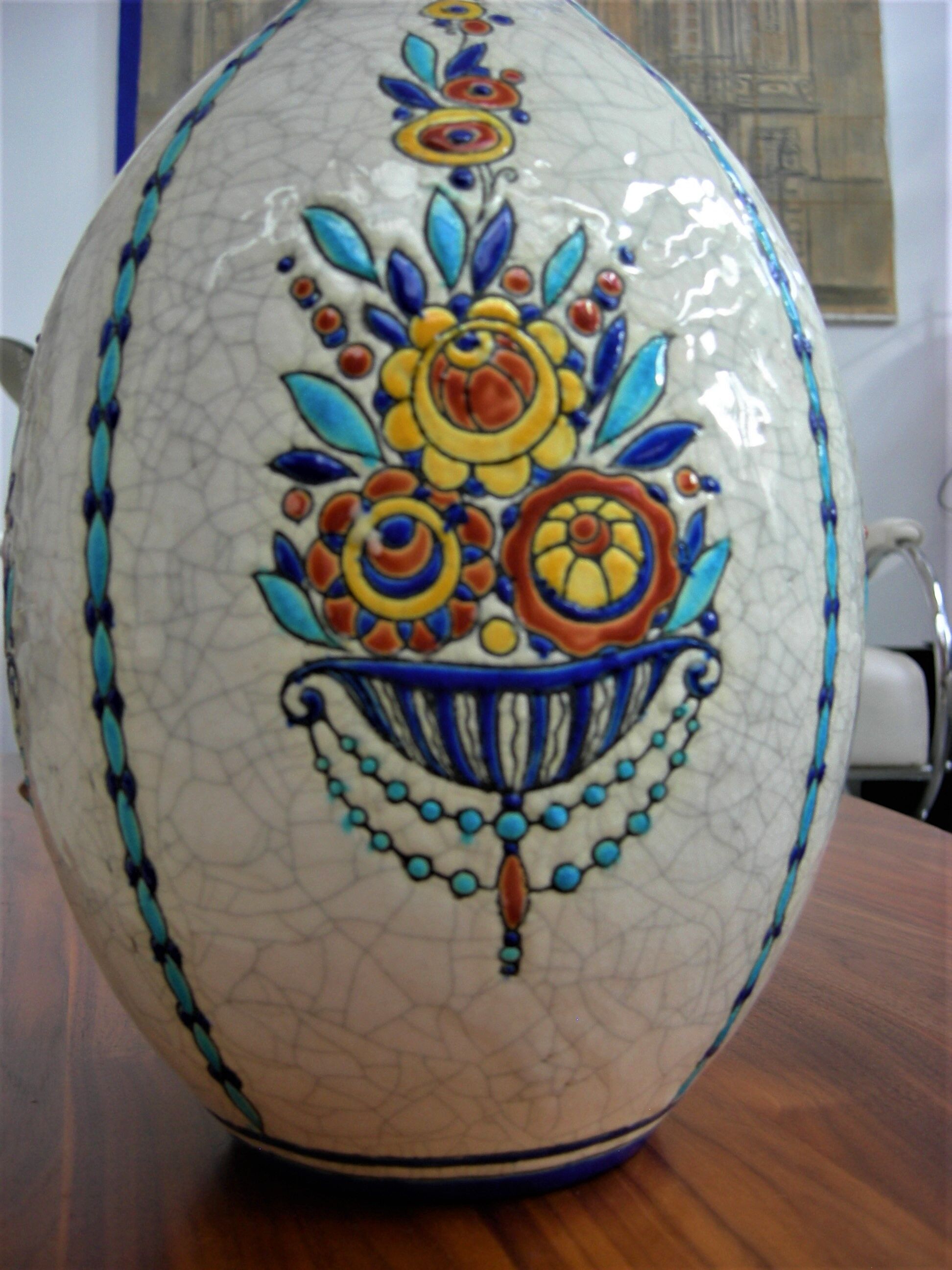 Boch La Louvière vase with a floral decoration in cracked faience