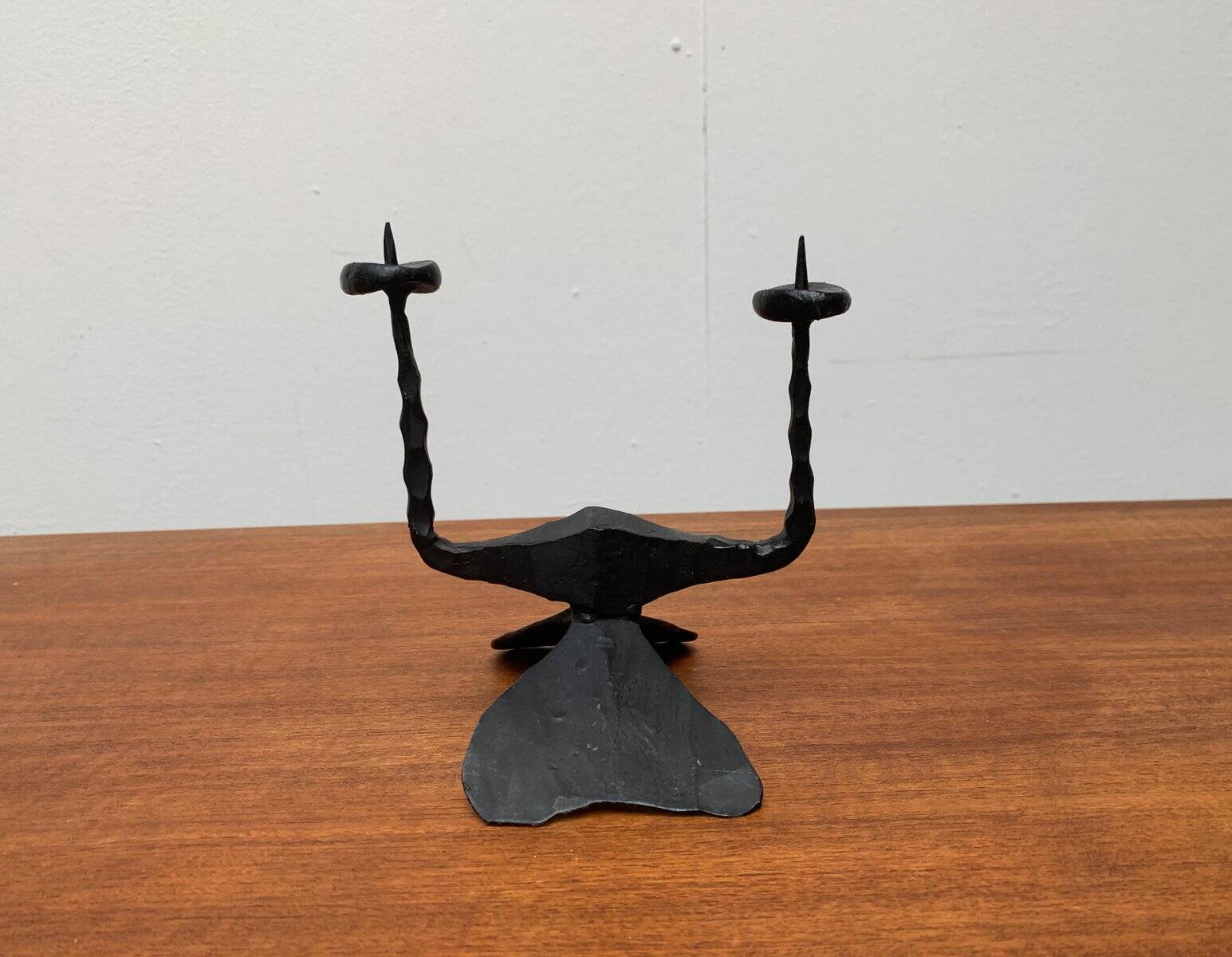 Brutalist wrought iron candlestick from the mid-century by David Palombo, 1960s.