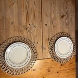 Breadwood extendable dining table