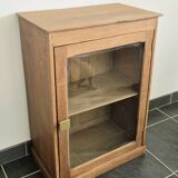 Oak display case from the early 20th century