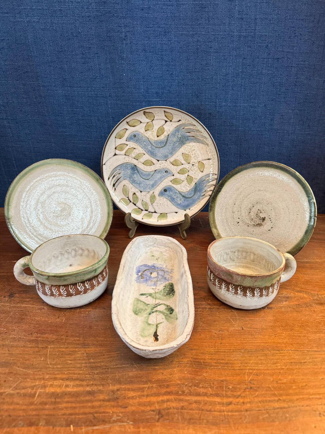 Set of 6 ceramics by the renowned artist Albert Thiry.