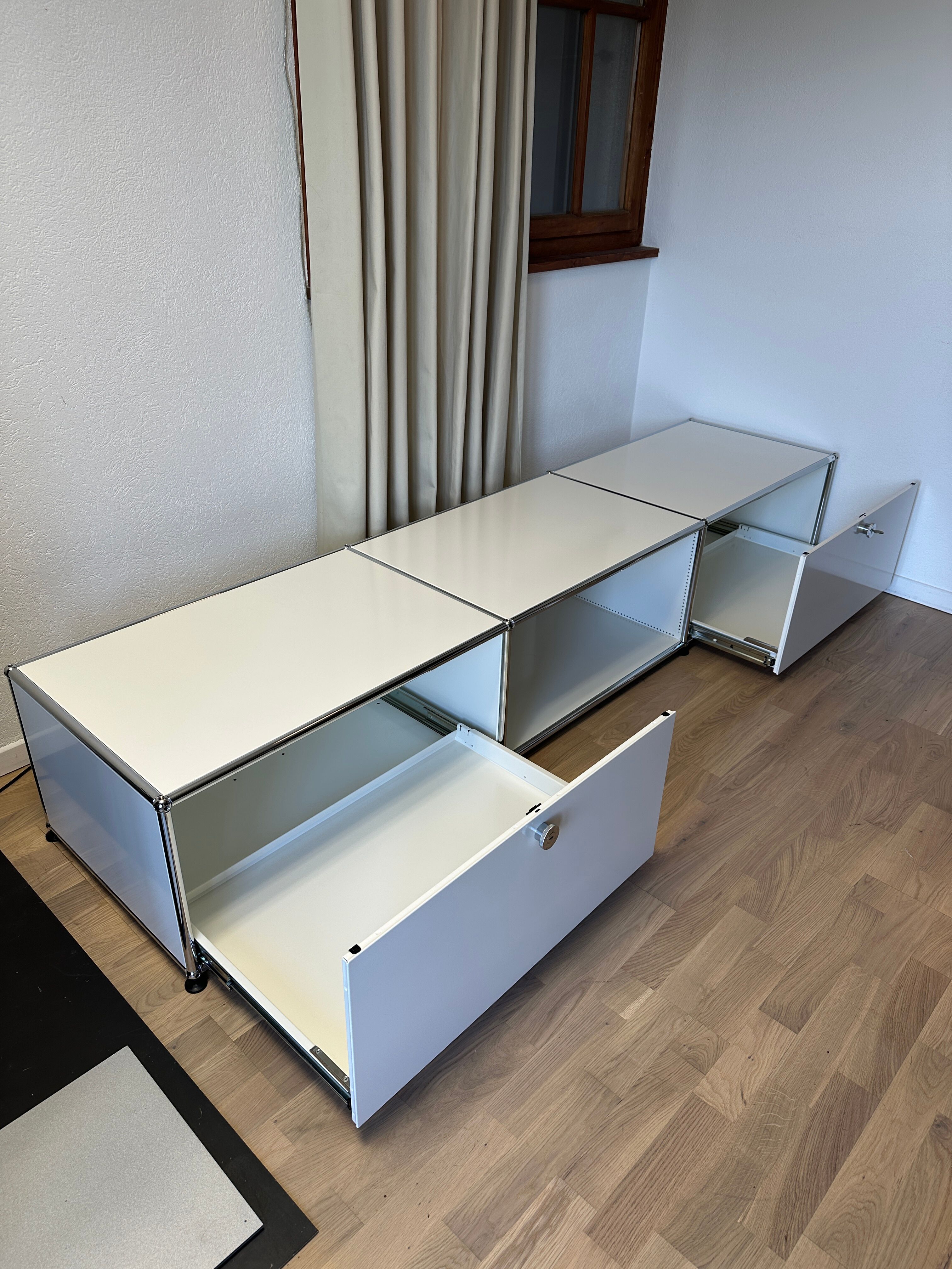 USM Haller TV unit in Pure White