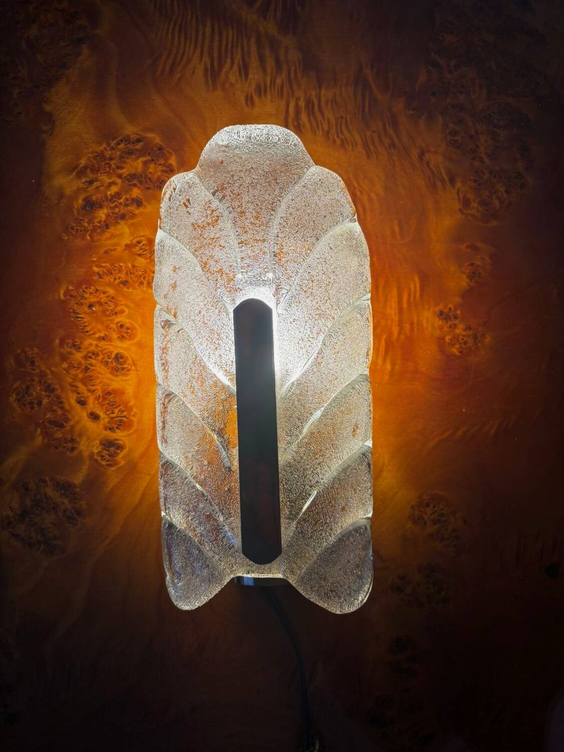 "the leaf" by Carl Fagerlund for Orrefors