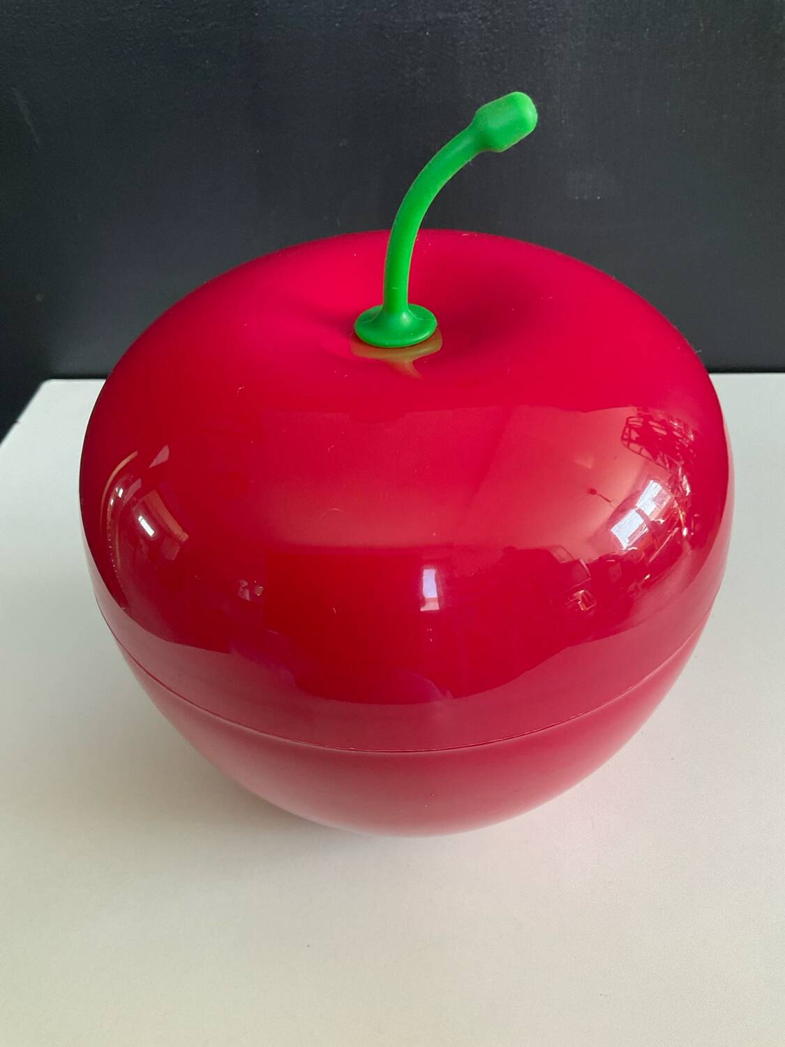 Vintage apple ice bucket