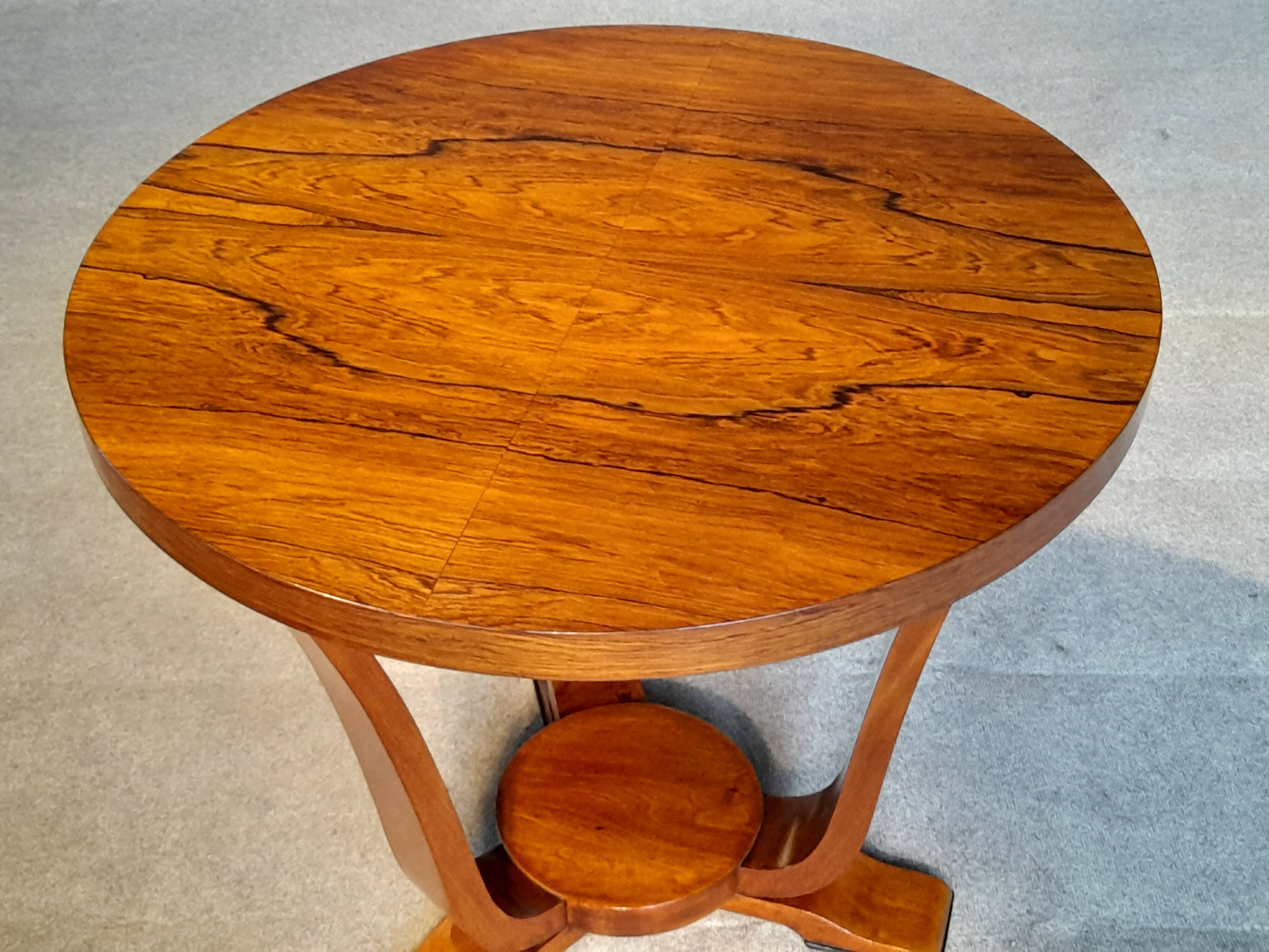 Art Deco pedestal table