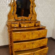 Commode coiffeuse Louis-Philippe en loupe d'orme et frêne - env. 1840-1860