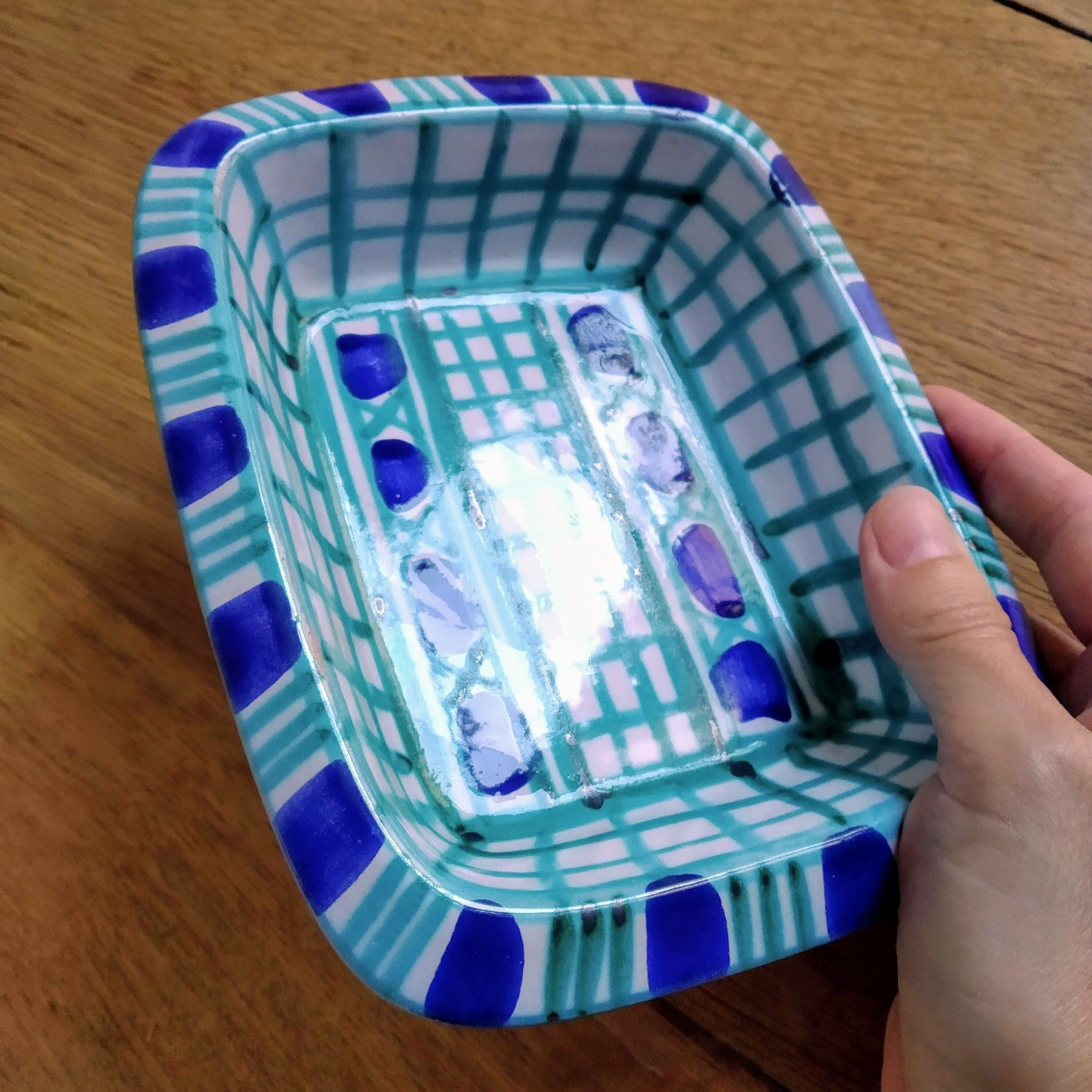 Robert Picault catchall