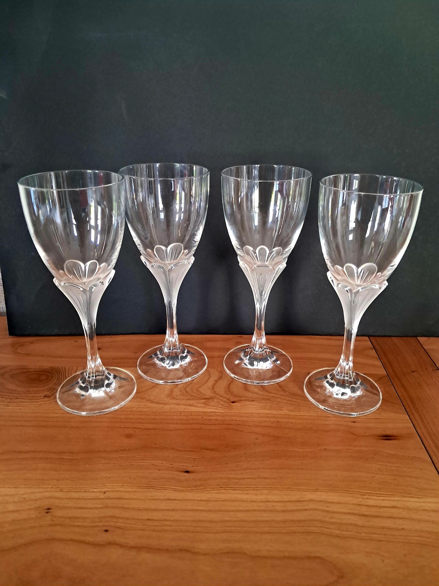 4 verres à vin en cristal d arques Modèle Granville