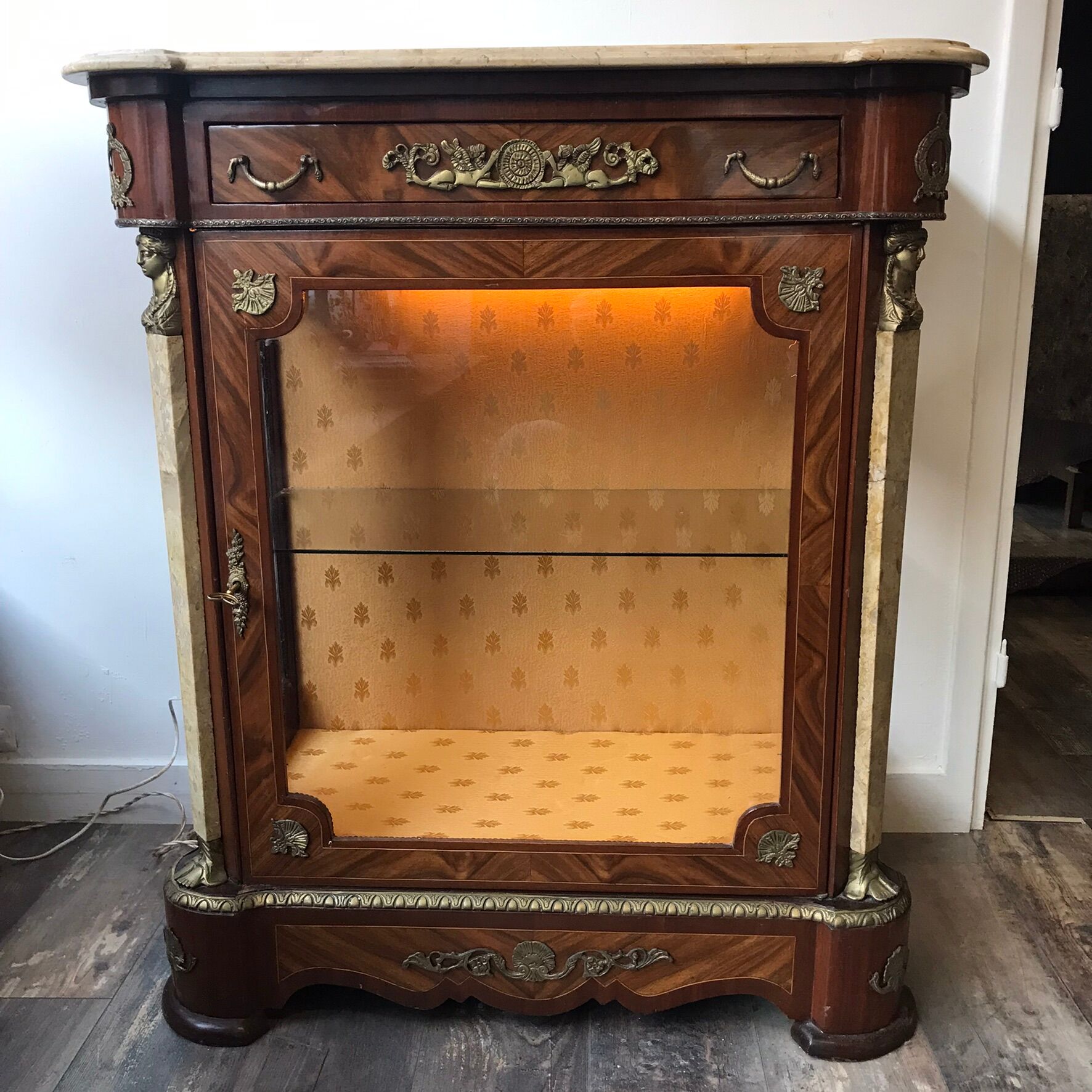Meuble d'appui napoléon 3