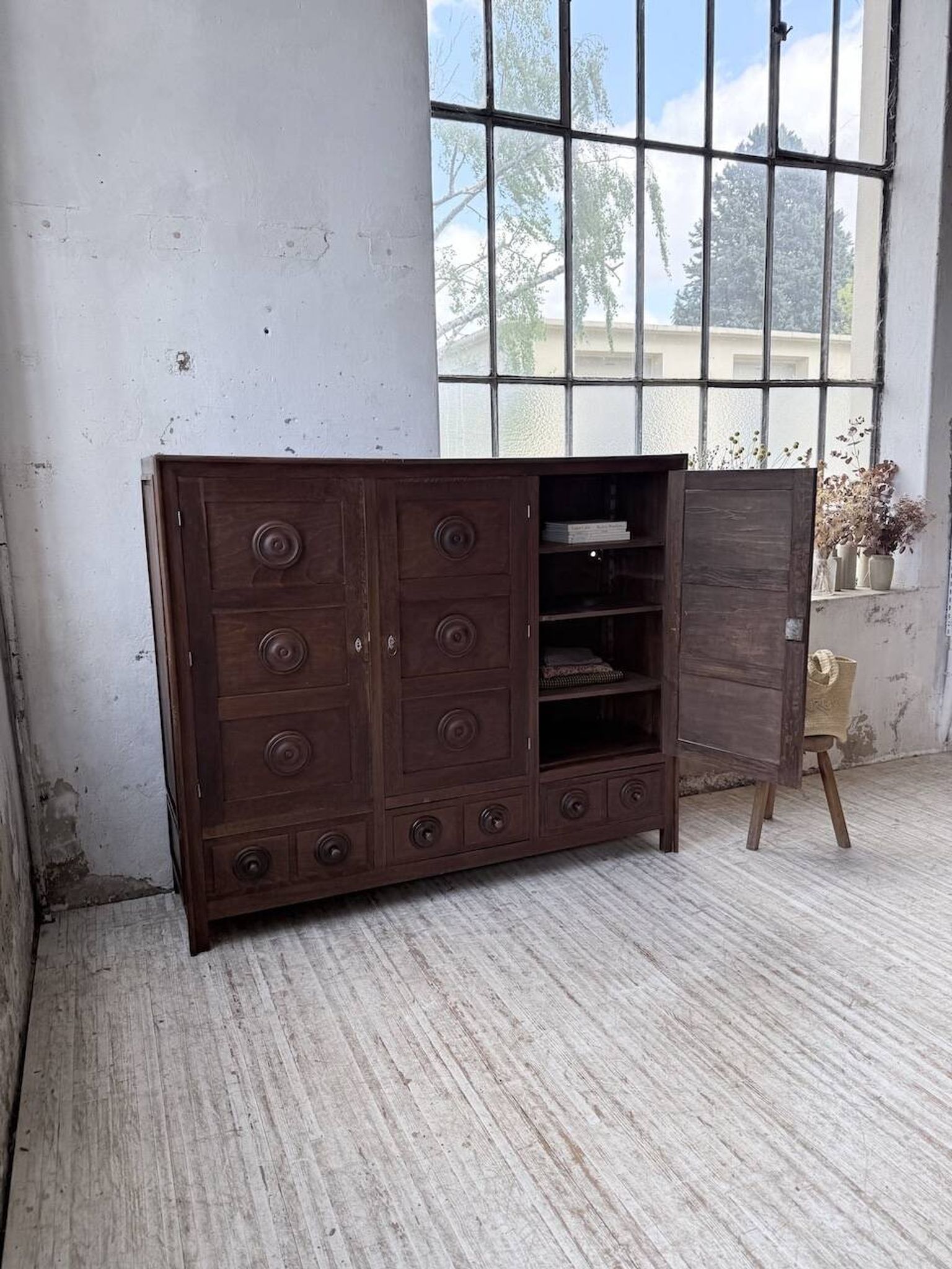 Oak wardrobe "Basque" Dudouyt