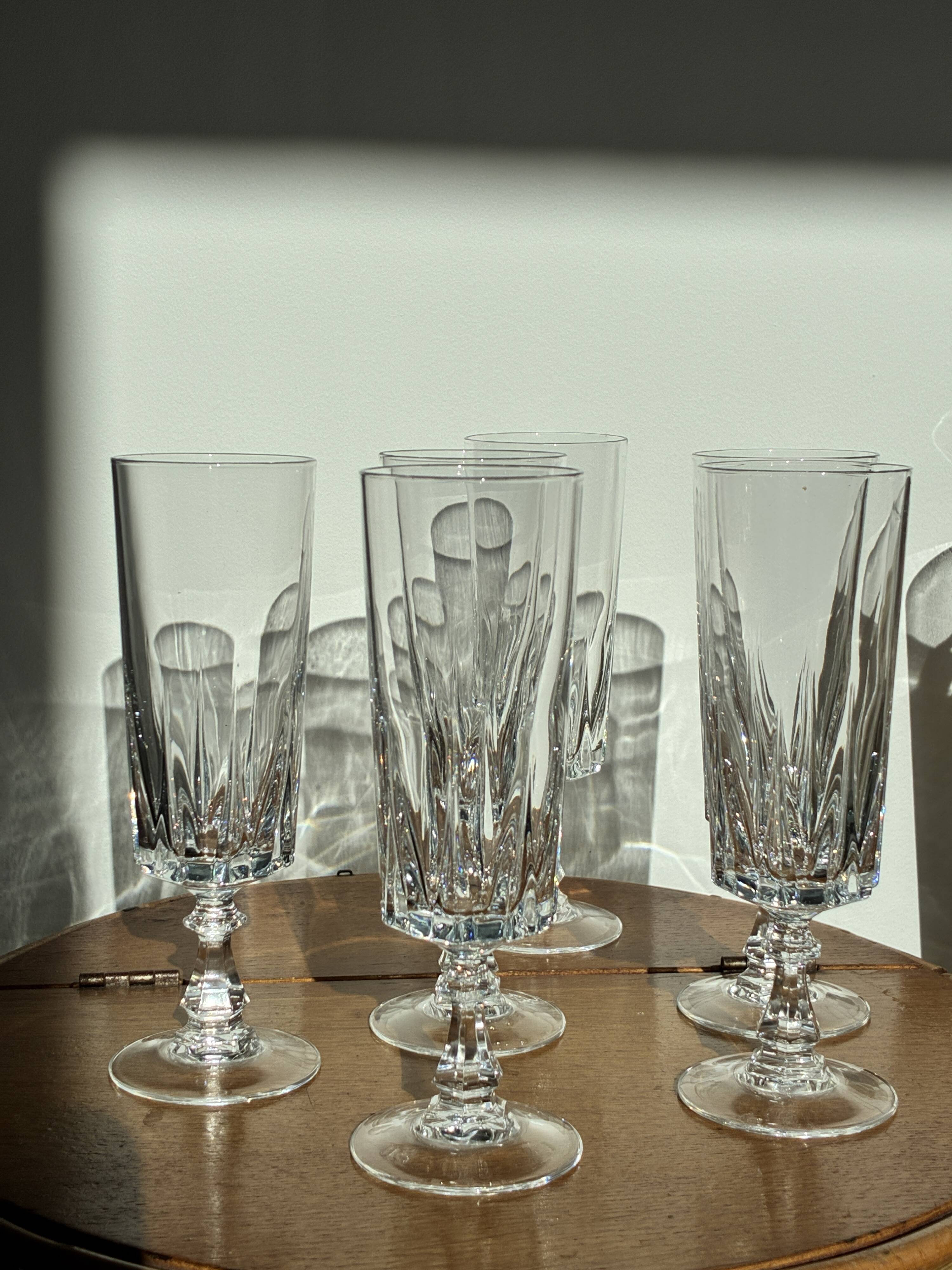 Lot of 6 crystal champagne flutes