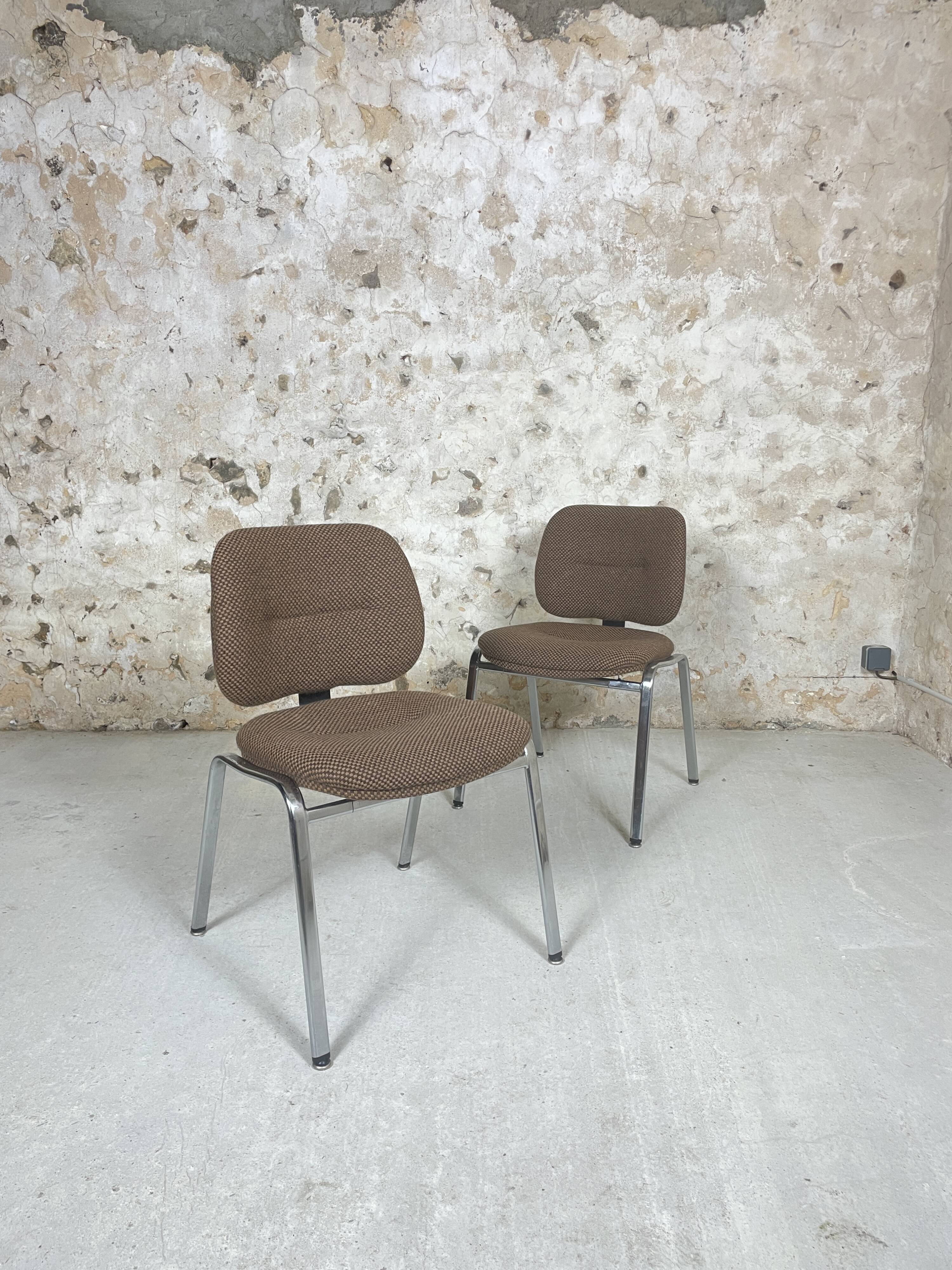 Conference chairs 70