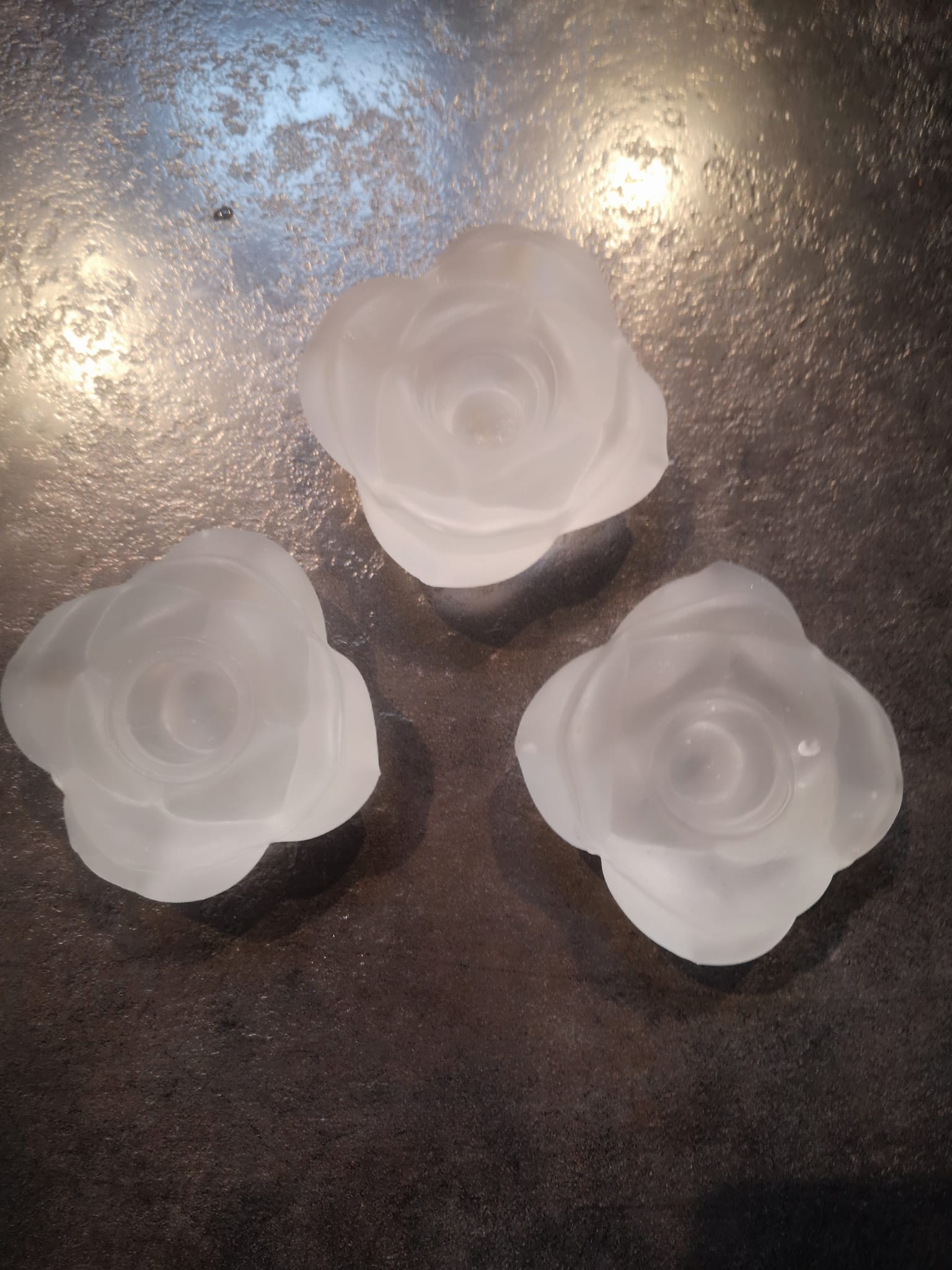 Lot de 3 bougeoirs en pâte de verre période Art déco 1930