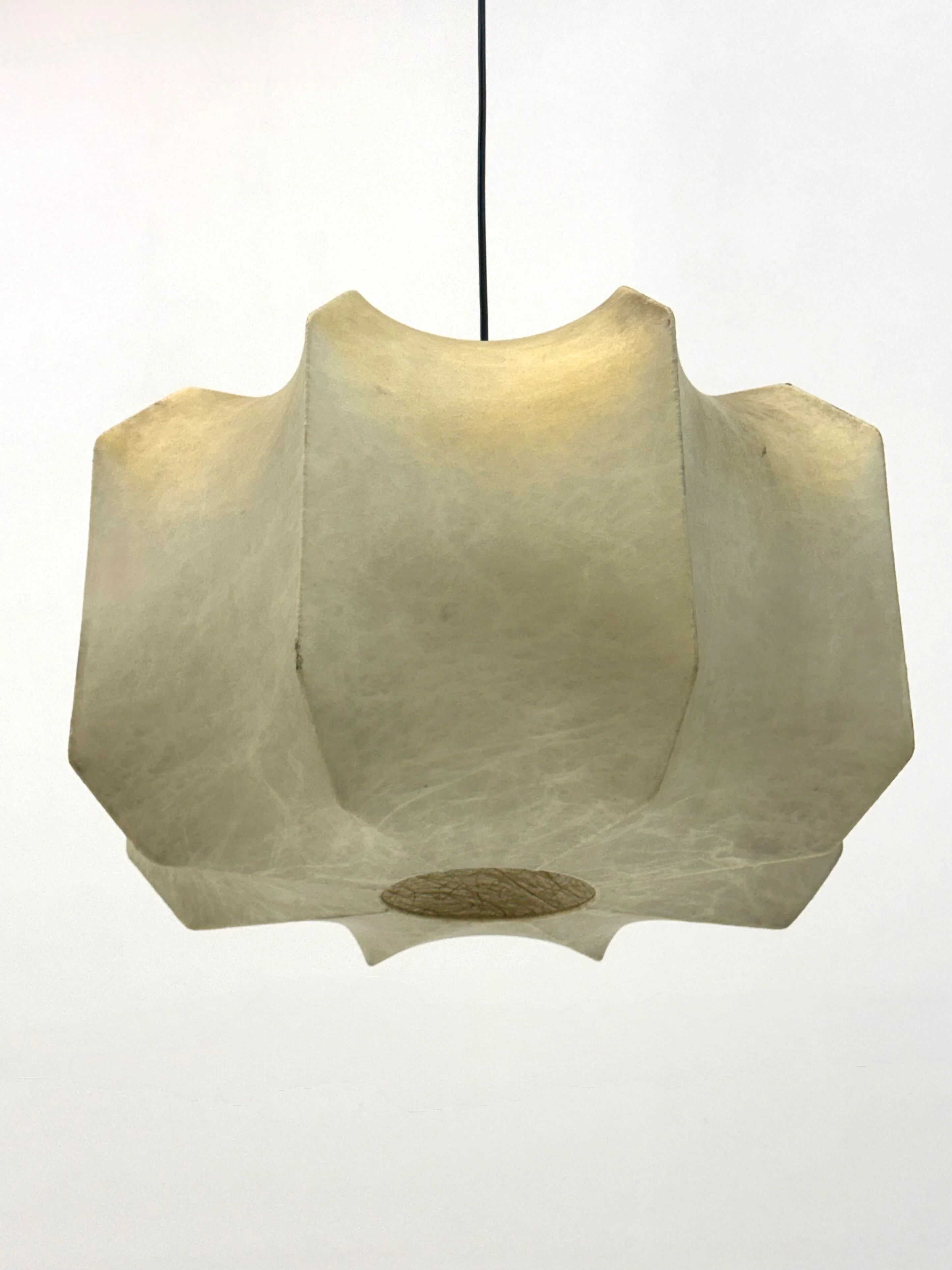 Achille & Pier Giacomo Castiglioni Cocoon pendant lamp