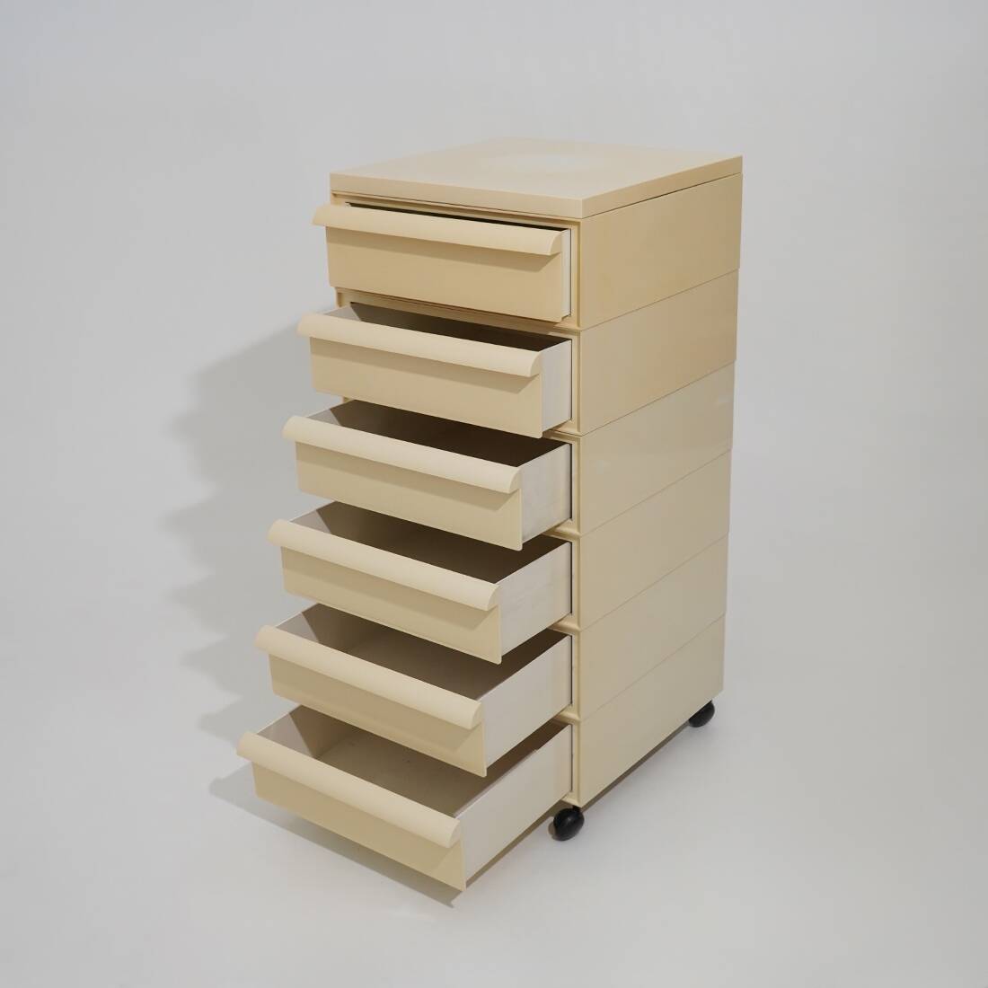 Modular chest of drawers by Simon Fussell for Kartell, 1970s