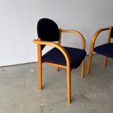 Série de deux chaises empilanle en hêtre courbé style scandinave IKEA