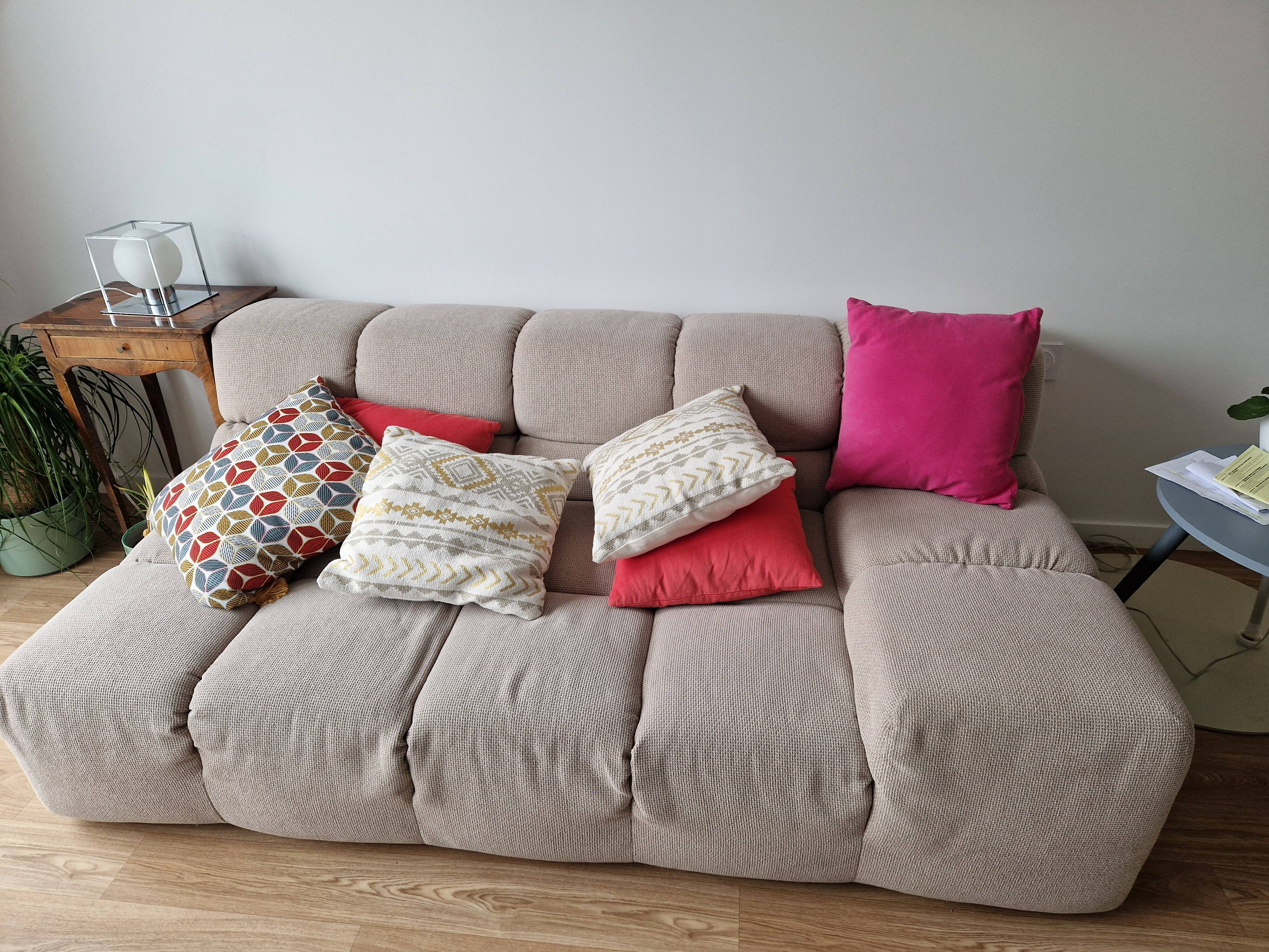 “Tufty Time” sofa by Patricia Urquiola for B&B Italia