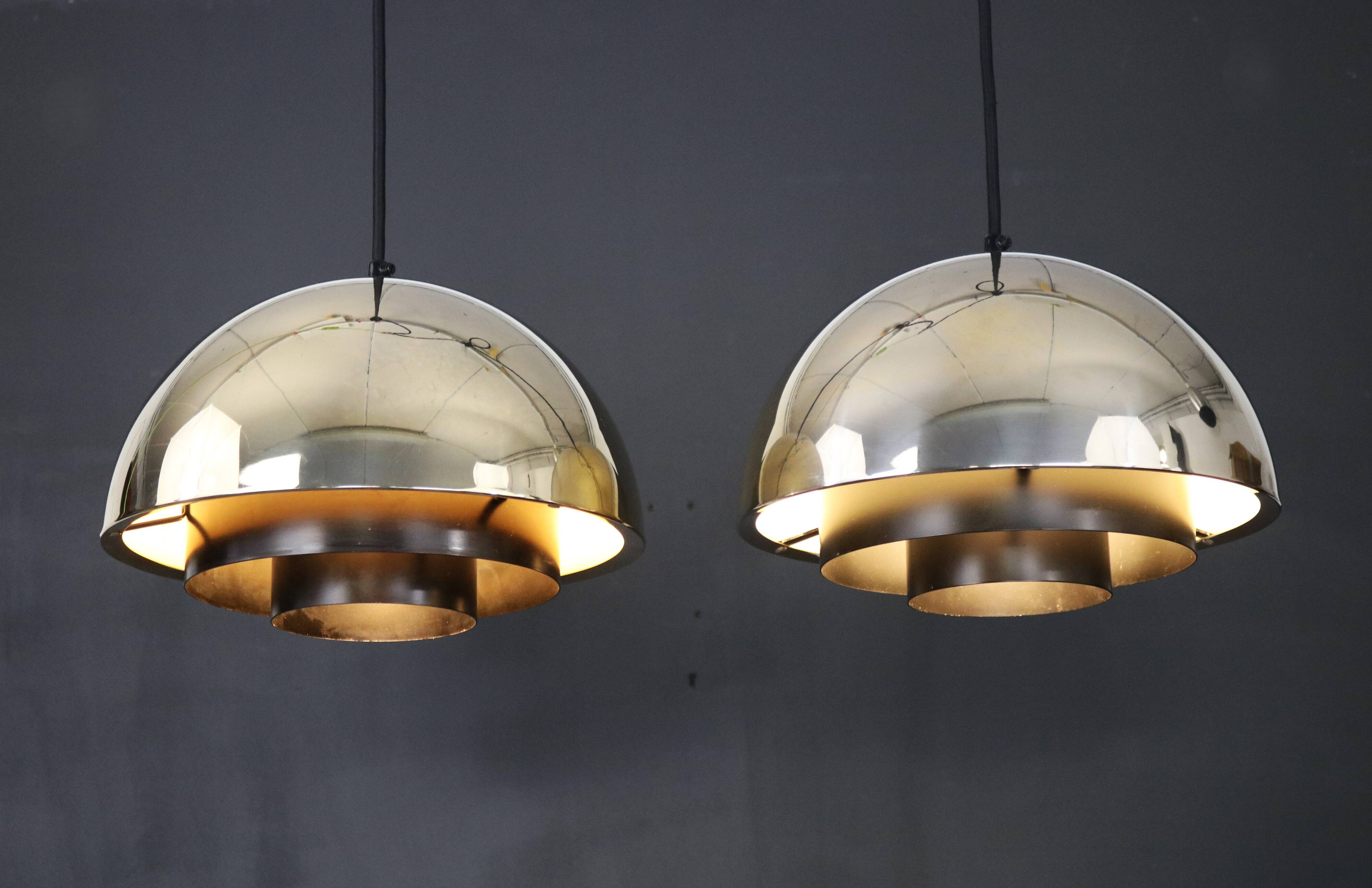 Pendant light “Milieu” Golden Line 24-carat-gold-plated. By Jo Hammerborg for Fog & Mørup. Denmark 1