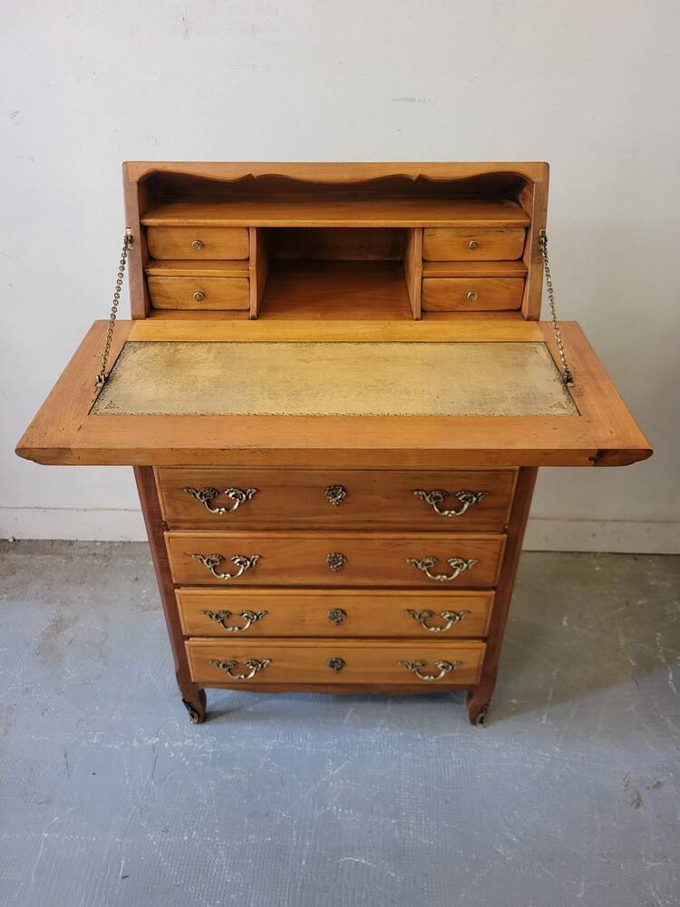Commode, secrétaire de style Louis XV