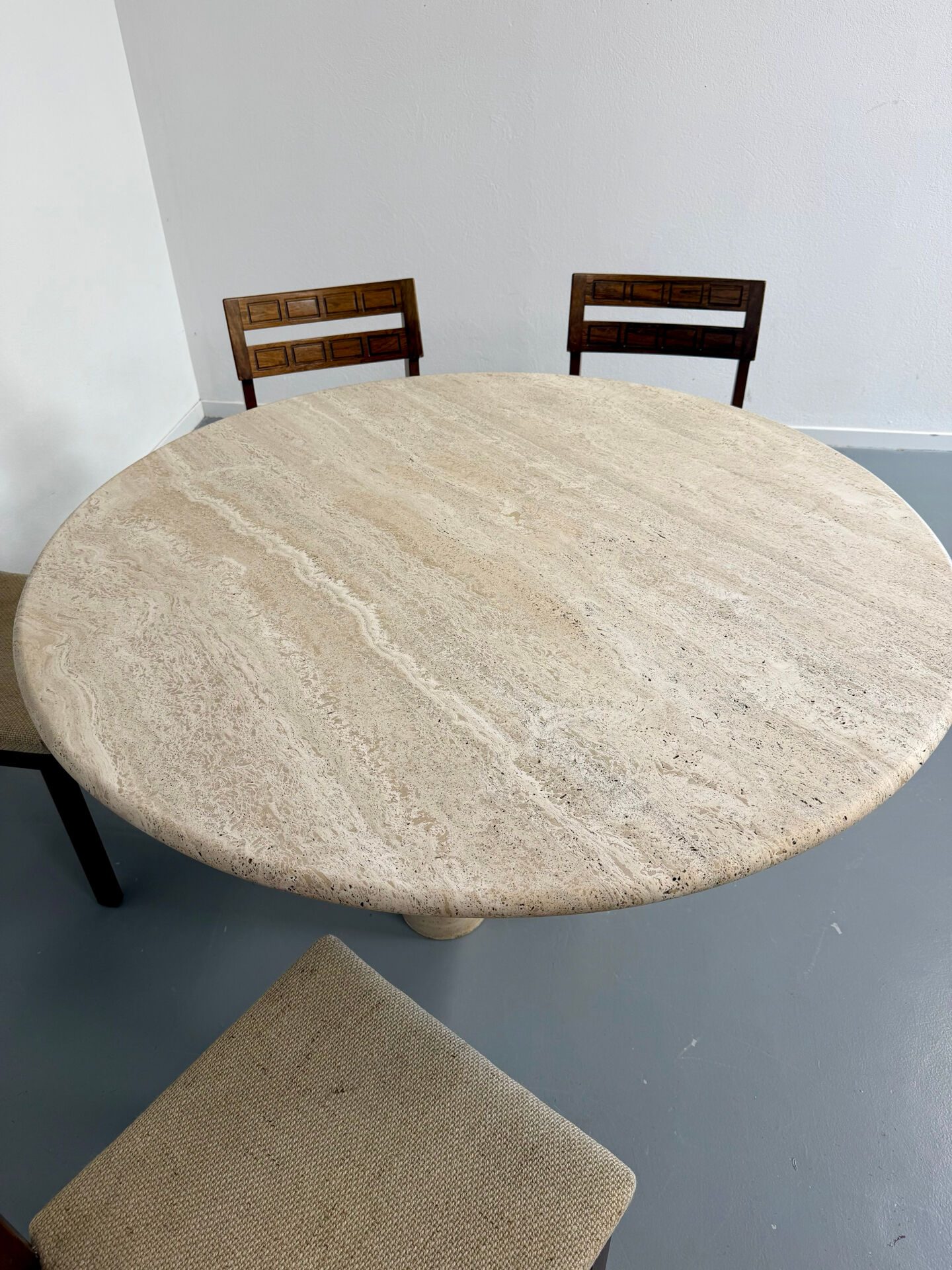 Large dining table Roche Bobois travertine Italian design 1970s