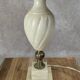Lampe ancienne en albâtre véritable