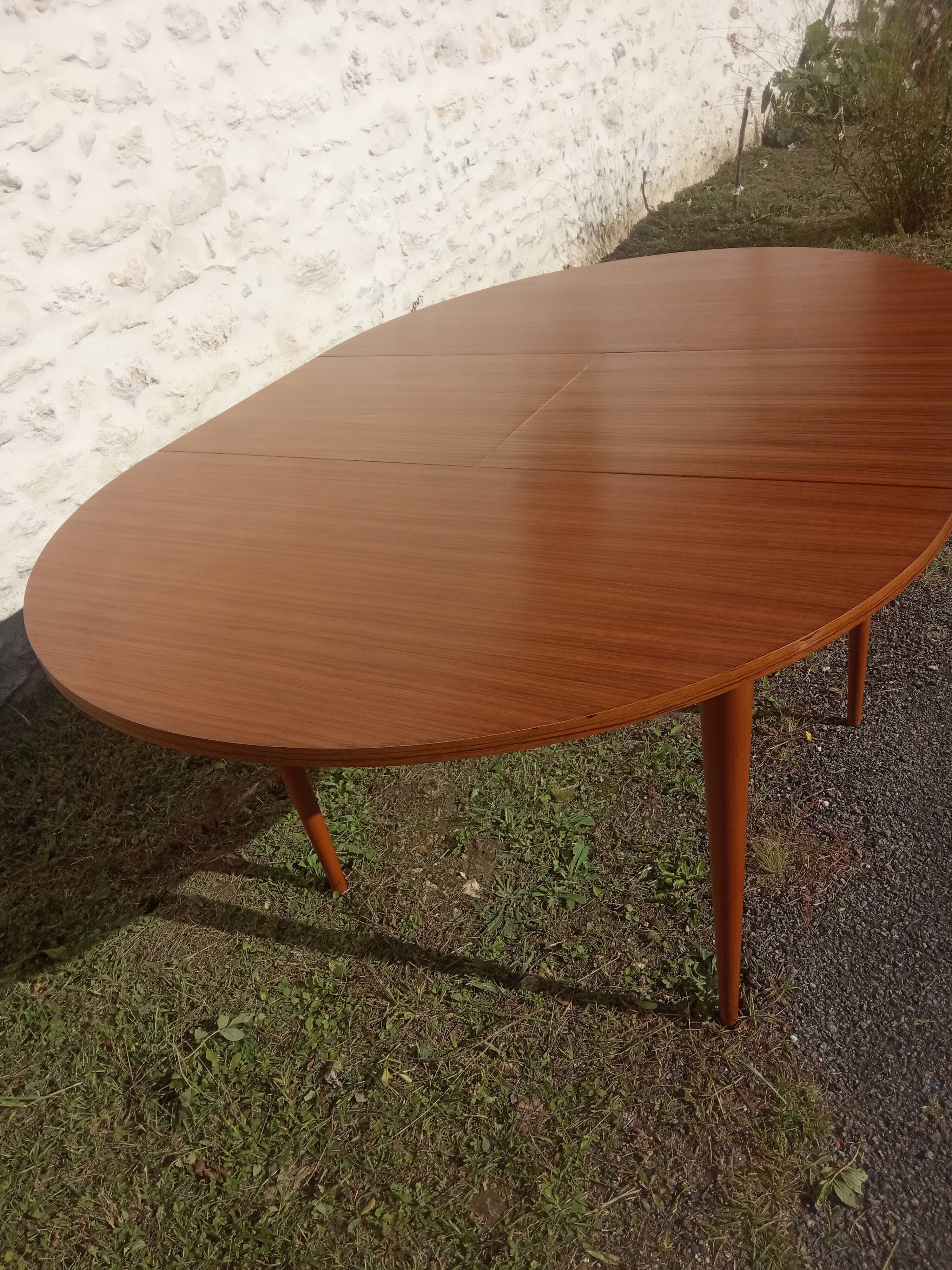 Table 50s 4/6 people