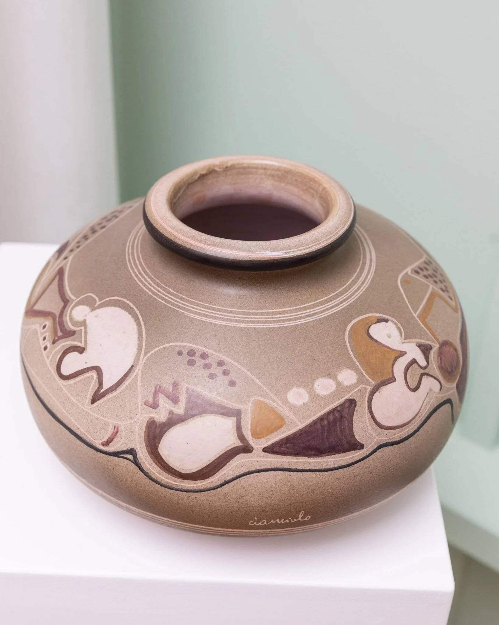 Beige Ceramic Vase by Cianciolo Noma Messina, 1960s Mid-Century Signed Italian Studio Vase