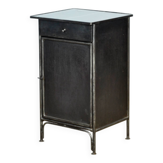 Table de chevet, années 1910