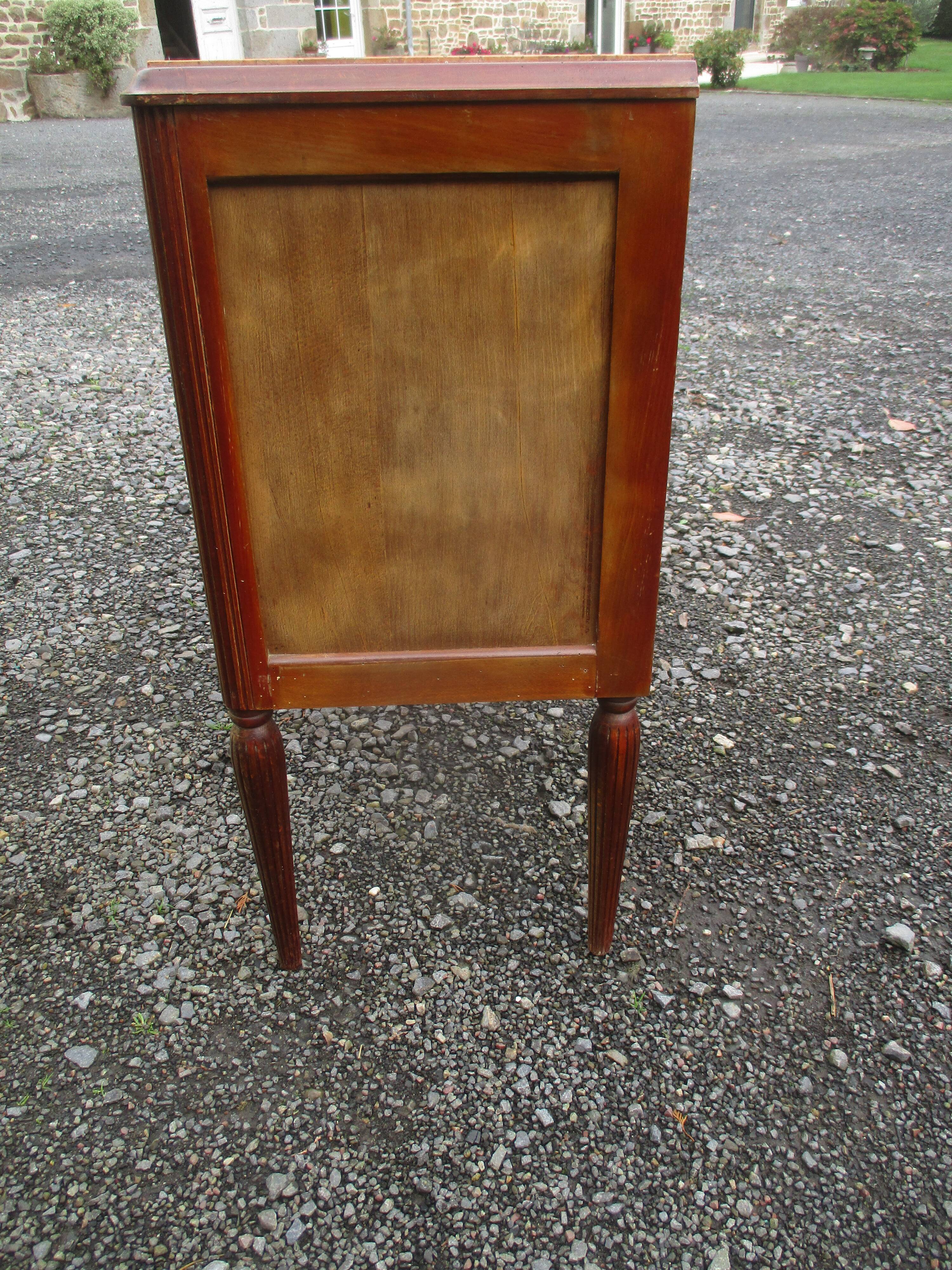 Commode en marqueterie de 1900