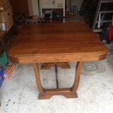 Square table art deco