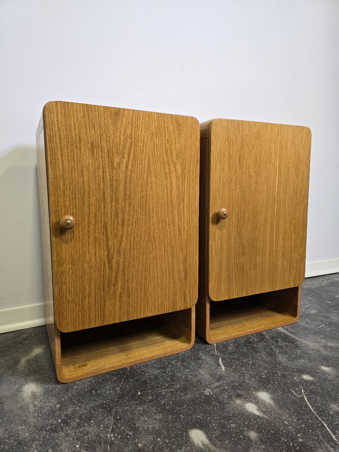 1980s wall cabinet
