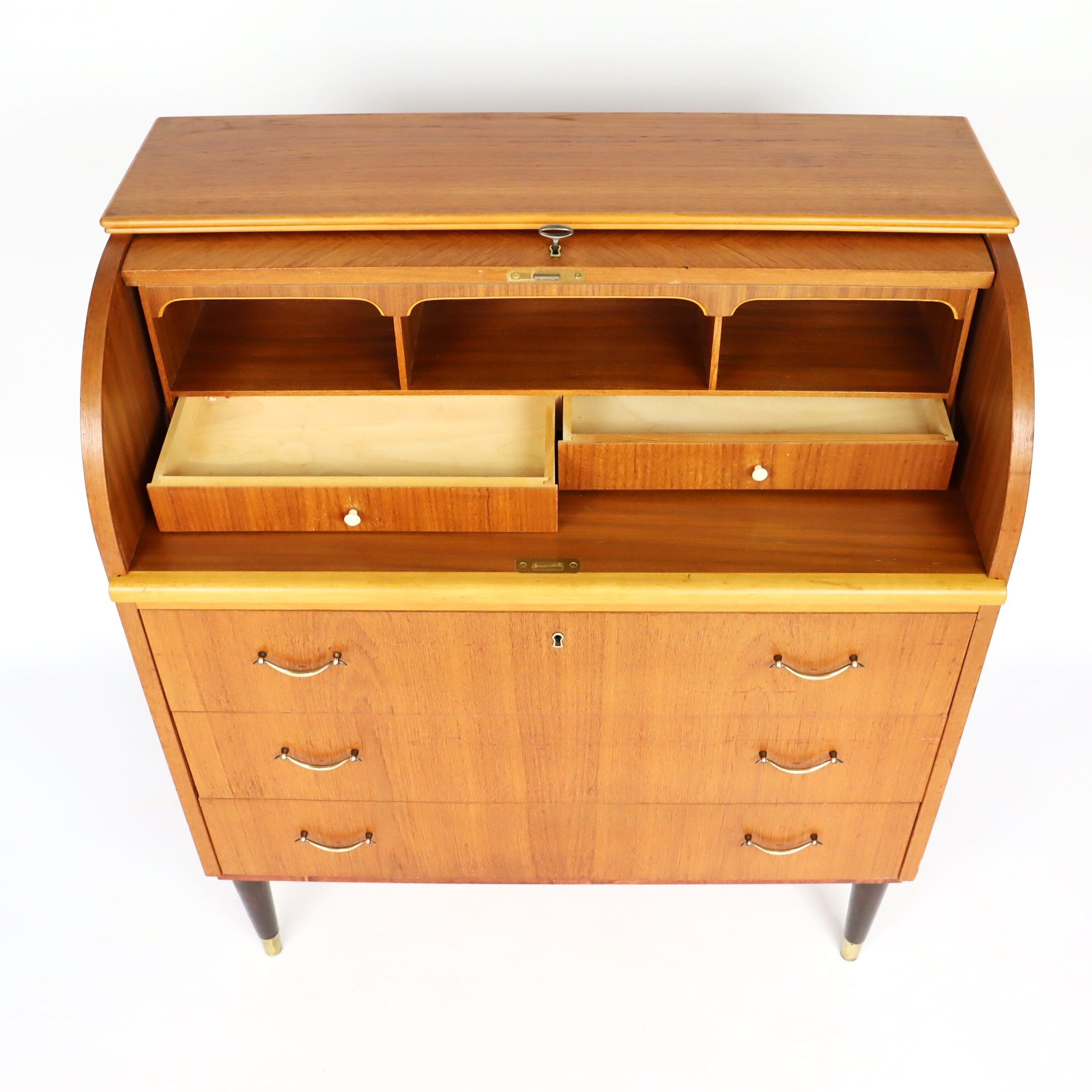 Scandinavian roller secretary