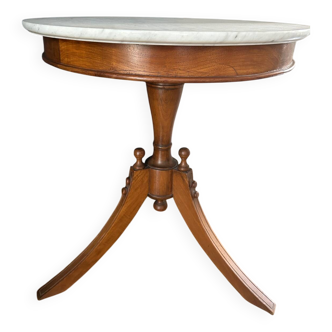 Pedestal table